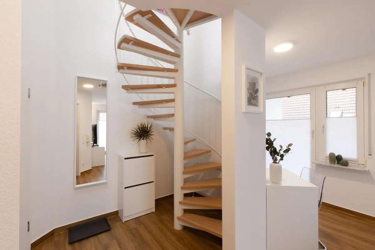 Апартаменты Maisonette-Wohnung In Bestlage Von Фильдерштадт Германия